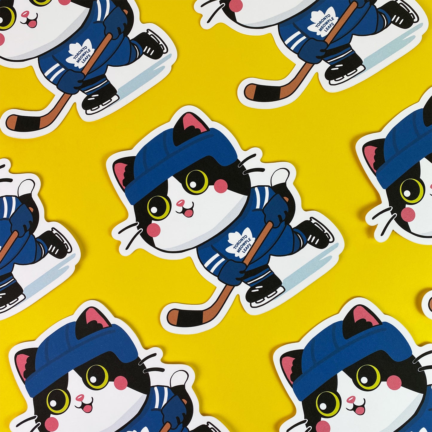 Puckin’ Purr-fect – Postcard